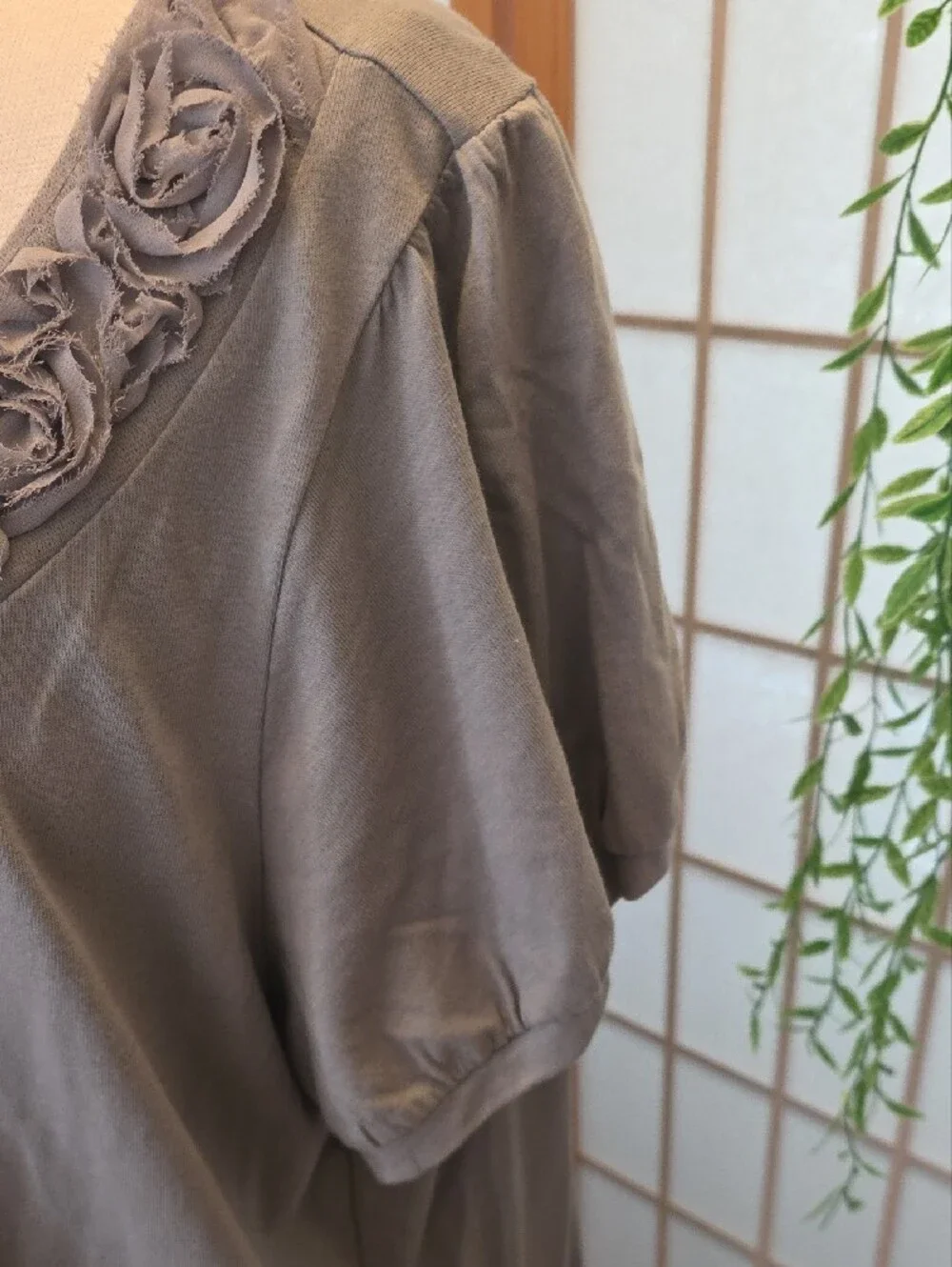 Cato Gray Rosette-Trim Layered Floral Cardigan